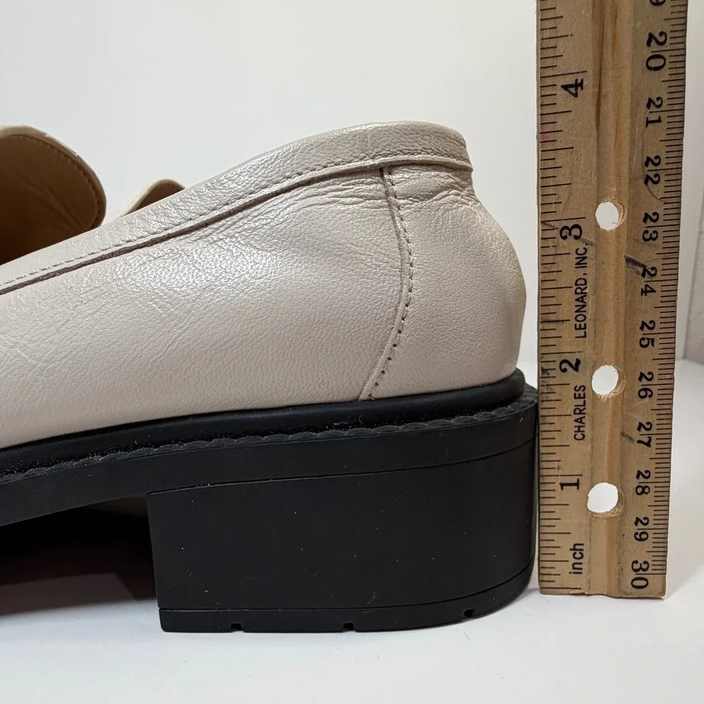 Coach Leah Loafer Chalk White Leather Lug Sole C8990 Womens Size 7B
